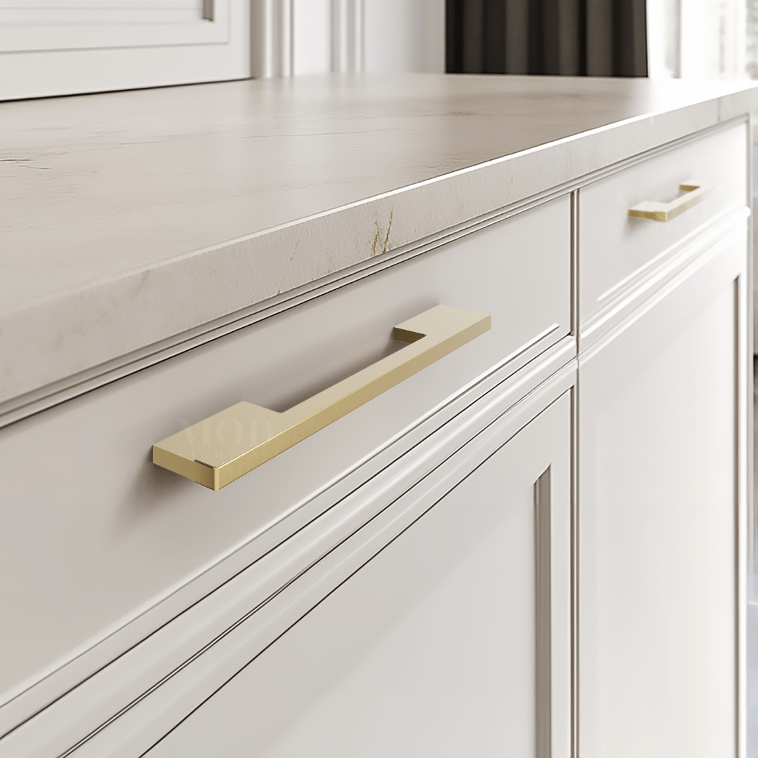Maddison Cabinet Pull