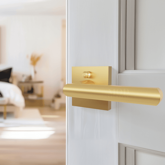 Lennox Modern Door Handle